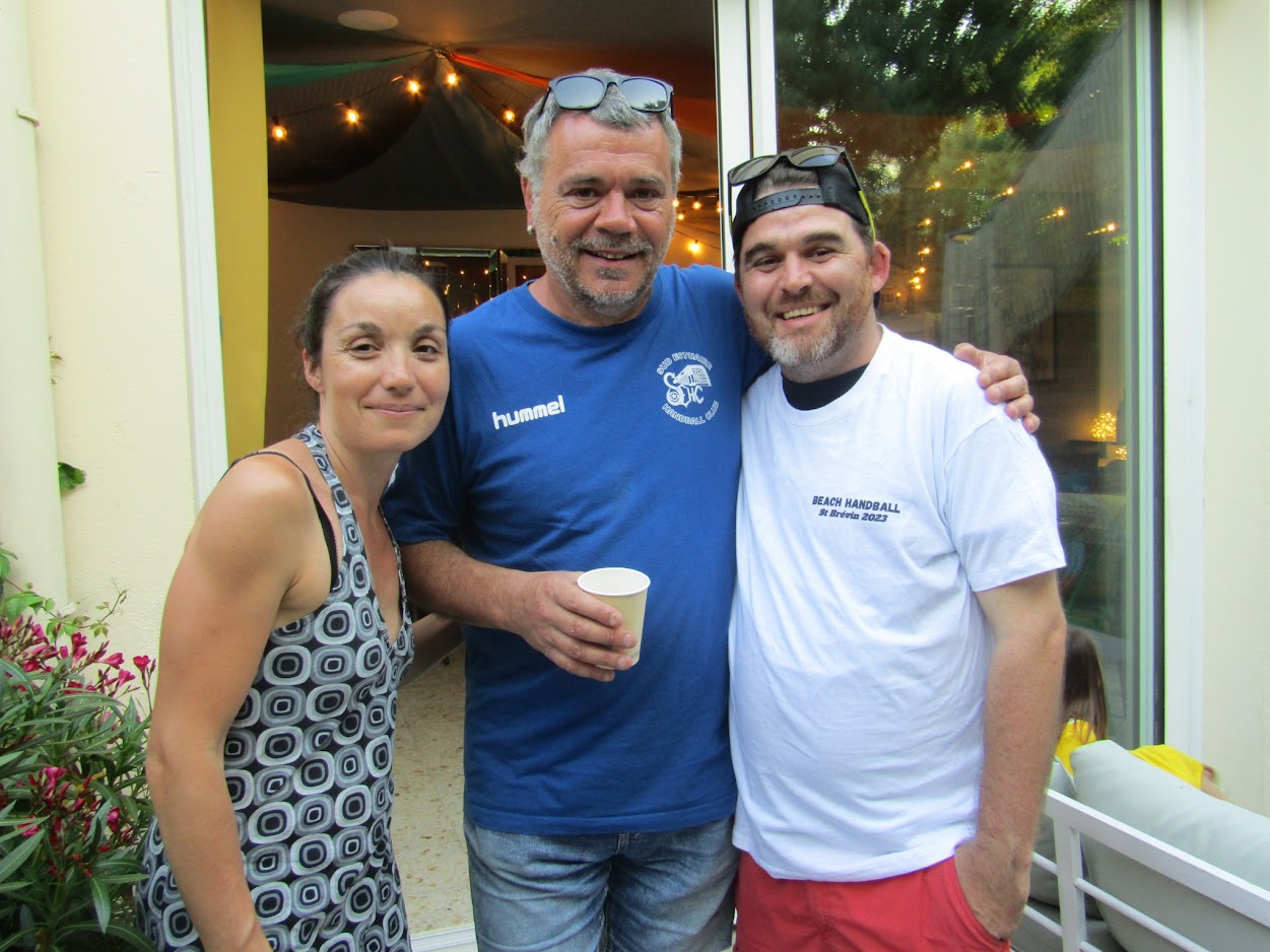 Fin de soirée bénévoles Beach Handball 2023 au MAELO